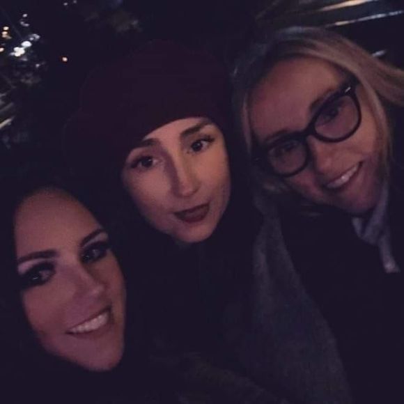 Meet your Posher, Chloe - Picture 1 of 1